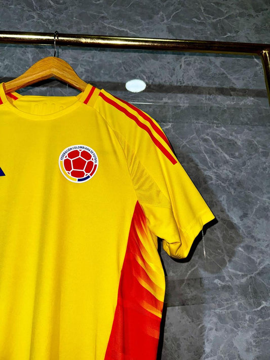 Camiseta Colombia Original – Estilo, comodidad y orgullo en una sola prenda
