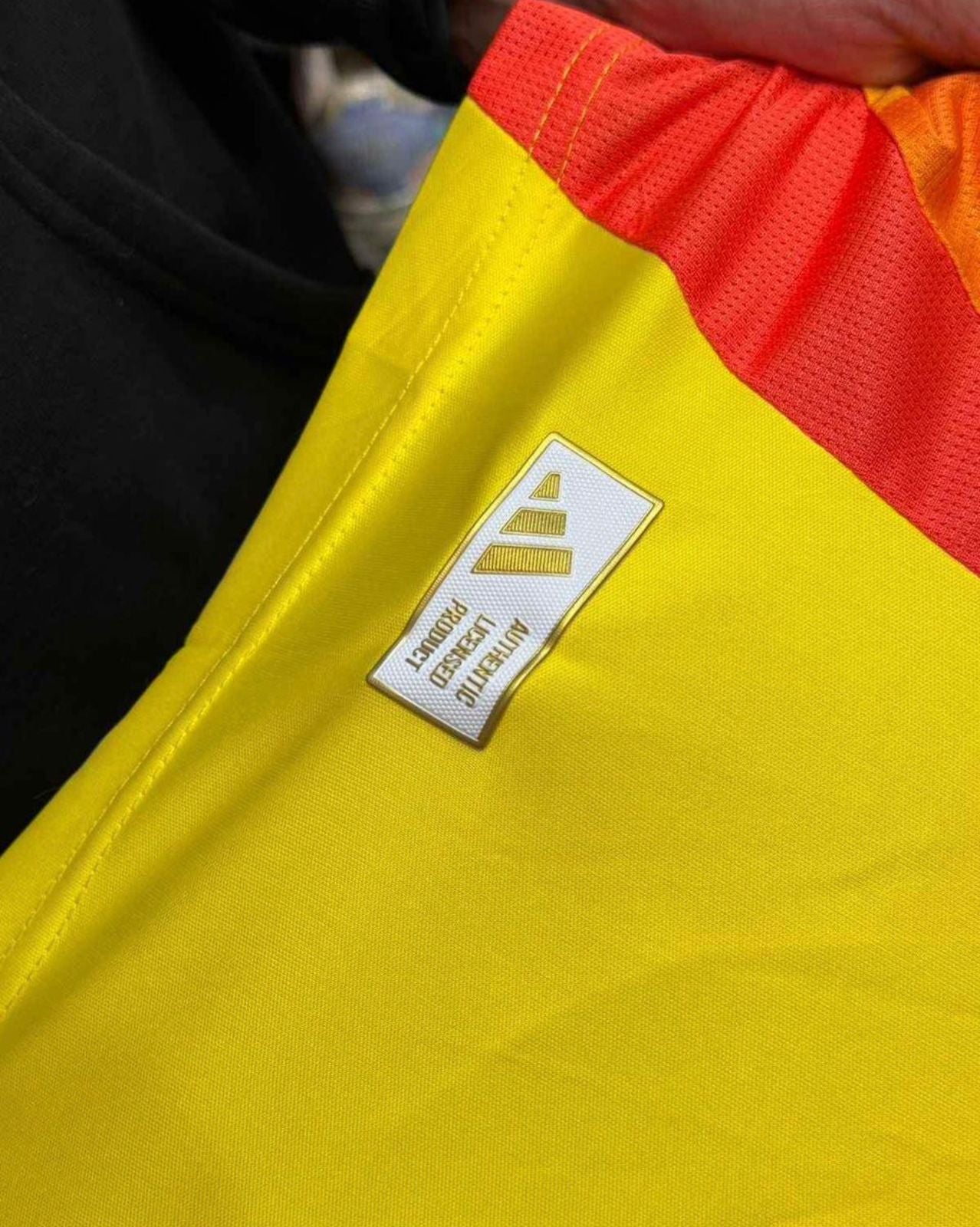 Camiseta Colombia Original – Estilo, comodidad y orgullo en una sola prenda