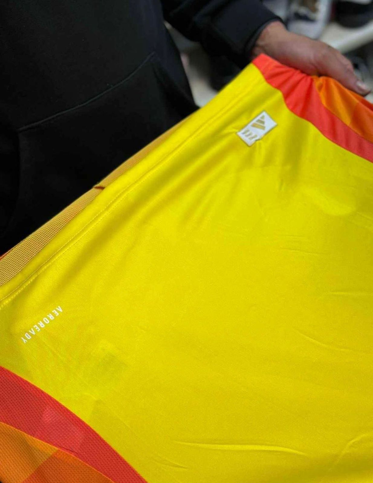 Camiseta Colombia Original – Estilo, comodidad y orgullo en una sola prenda
